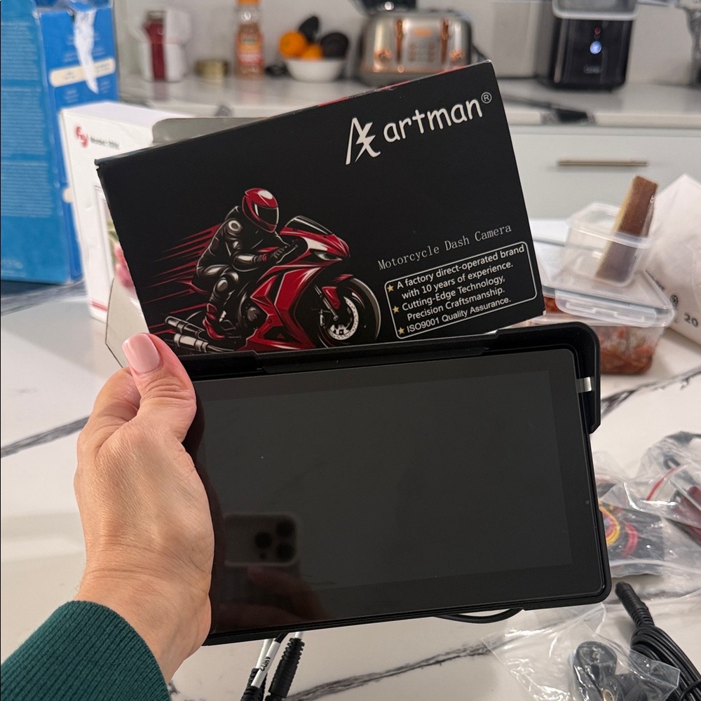NIB motorcycle dash cam with CarPlay. Front and back camera